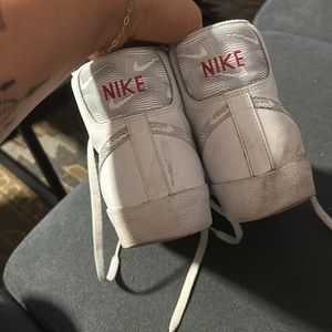 Nike Blazers Size:7Y